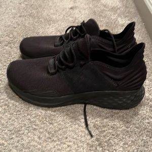 New Balance men’s shoes